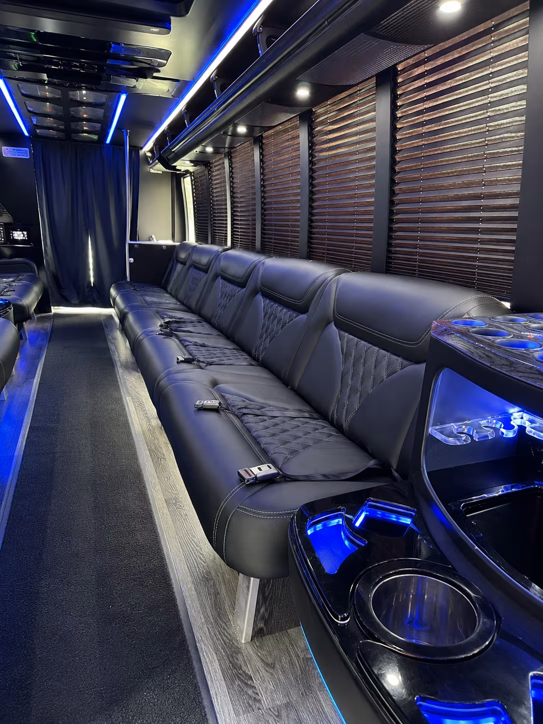 Clovis Winery Tour & Pub Crawl Transportation party bus exterior