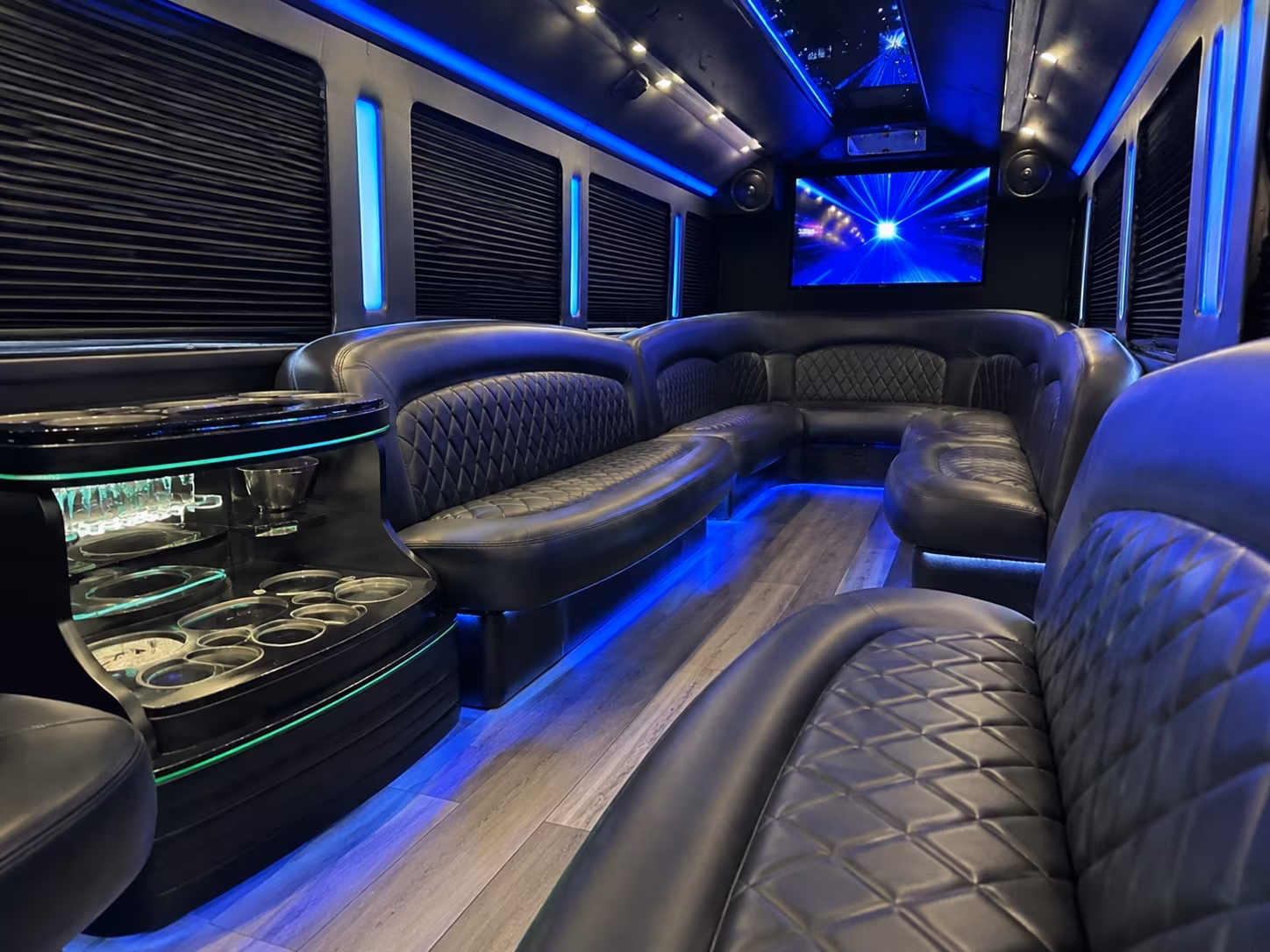 Clovis Winery Tour & Pub Crawl Transportation party bus exterior