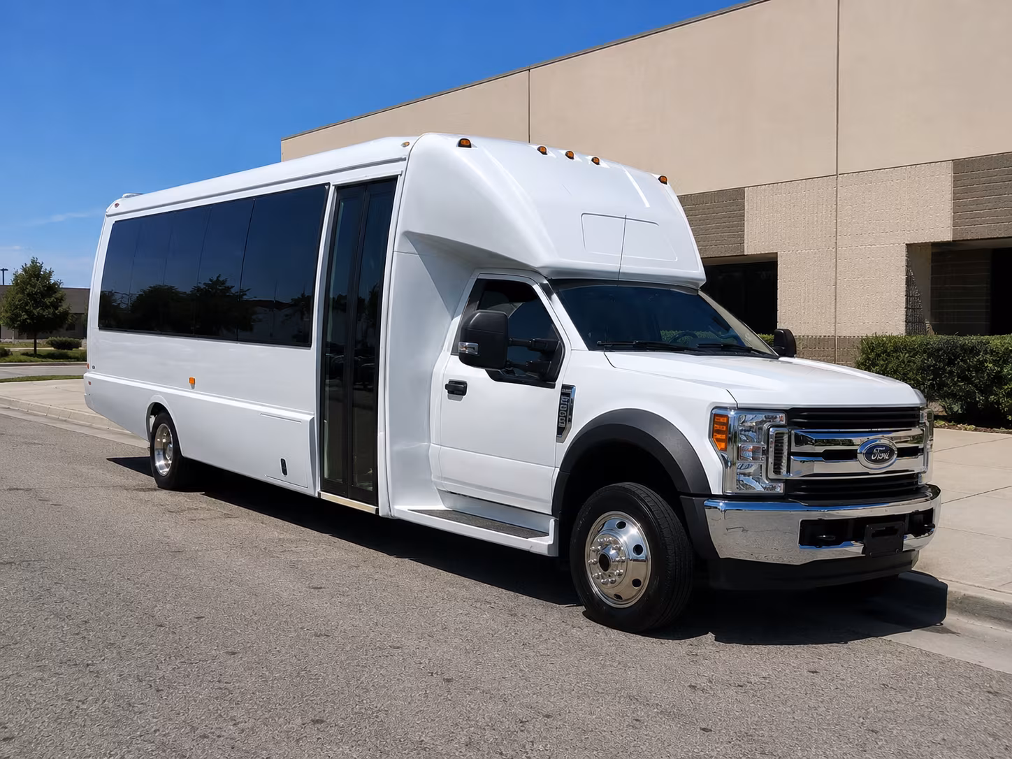 Hanford Wedding Transportation & Shuttle Service