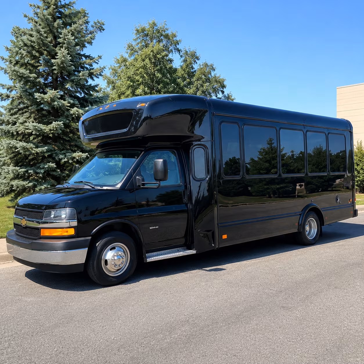 Visalia Winery Tour & Pub Crawl Transportation
